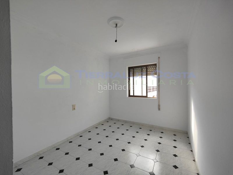 Foto df4e4c6d-a8b5-4fb7-a670-129c1ca2616e. Pis a Lepe