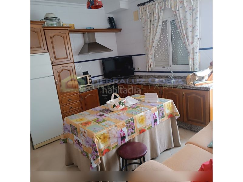 Foto c6682549-9f87-4045-8a87-ab692592a3fd. Casa a Lepe