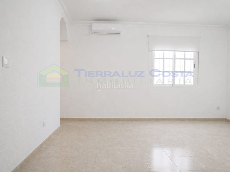 Foto 33c18443-82d9-436c-8ecd-c0046b1735fb. Casa a Lepe