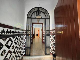 Haus in Lepe. Casa de planta baja independiente con garaje, porche, 3 dormitor