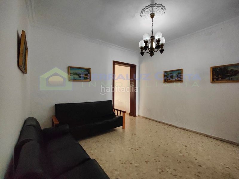 Foto 09d18fa8-2e7a-4f68-83b6-7653c599b75a. Casa amb aparcament a Lepe