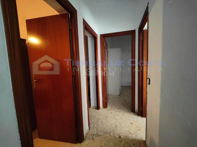 Foto 6476abbc-6ca6-4a54-ae64-51015322bd89. Casa amb aparcament a Lepe