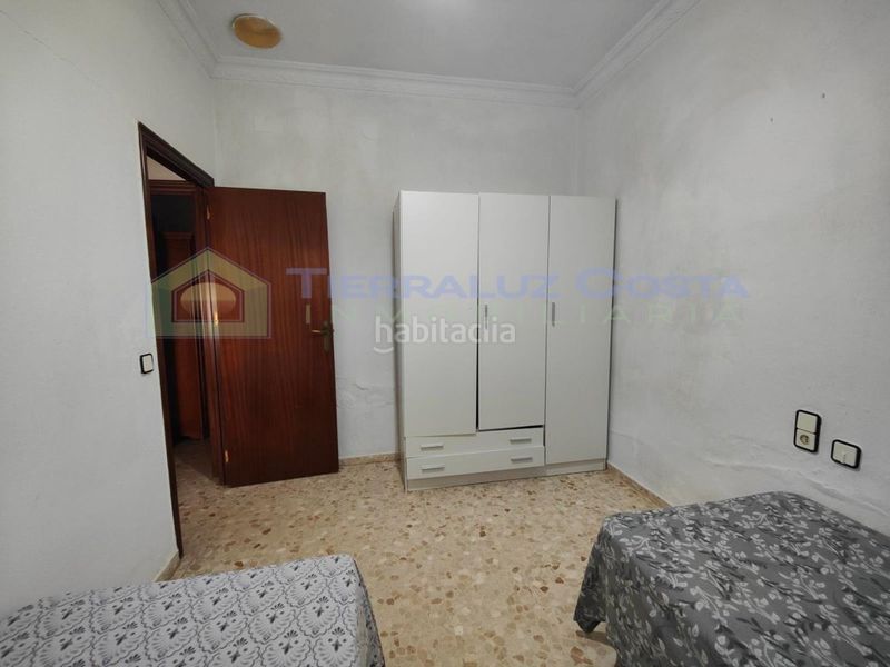 Foto beb3651d-3629-4ca4-9d9c-fd7098d6f21b. Casa amb aparcament a Lepe