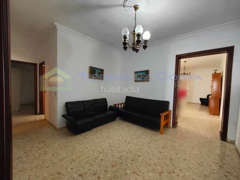 Foto da7c5c7f-afdb-4ed1-be9d-581751be6a1f. Casa amb aparcament a Lepe