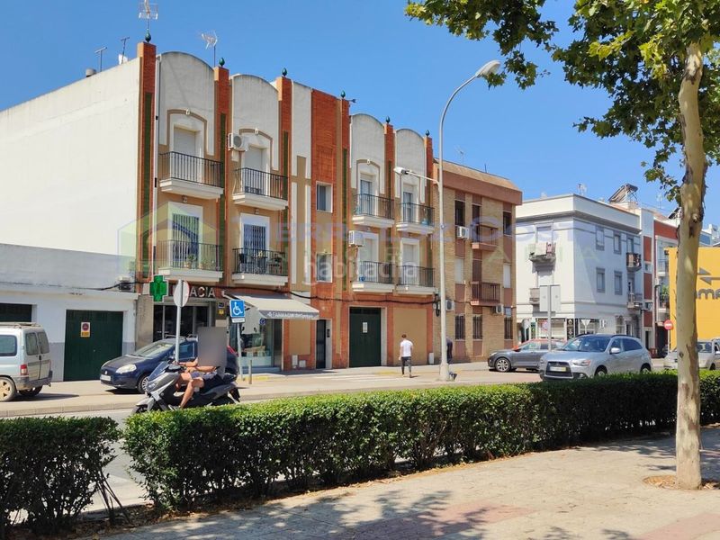 Foto 7c335dfe-62b6-4278-a4ac-a5eb6987d0eb. Local comercial a Isla Cristina
