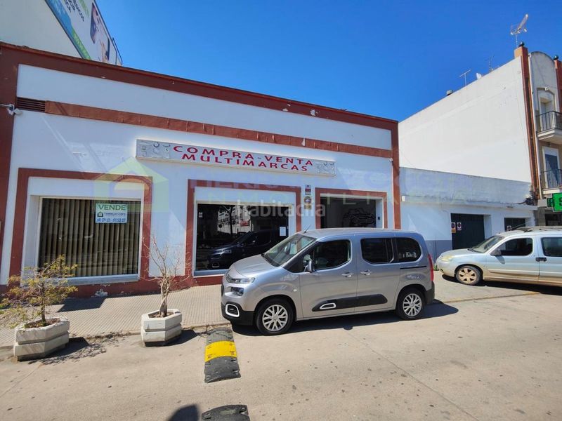 Foto fdca9f42-546d-4220-b45b-f418ab50e817. Local comercial a Isla Cristina