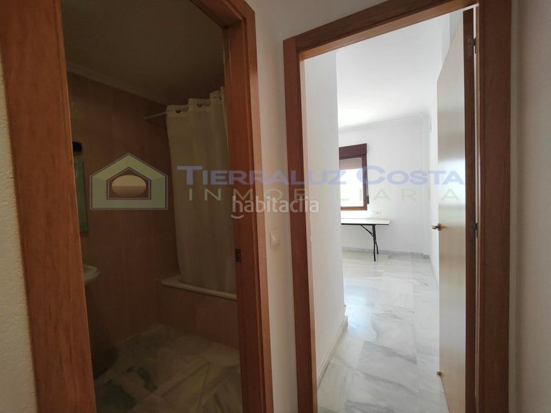 Foto c09875d4-935b-4ae1-b686-e6c5c75f5607. Planta baixa amb aparcament a Lepe