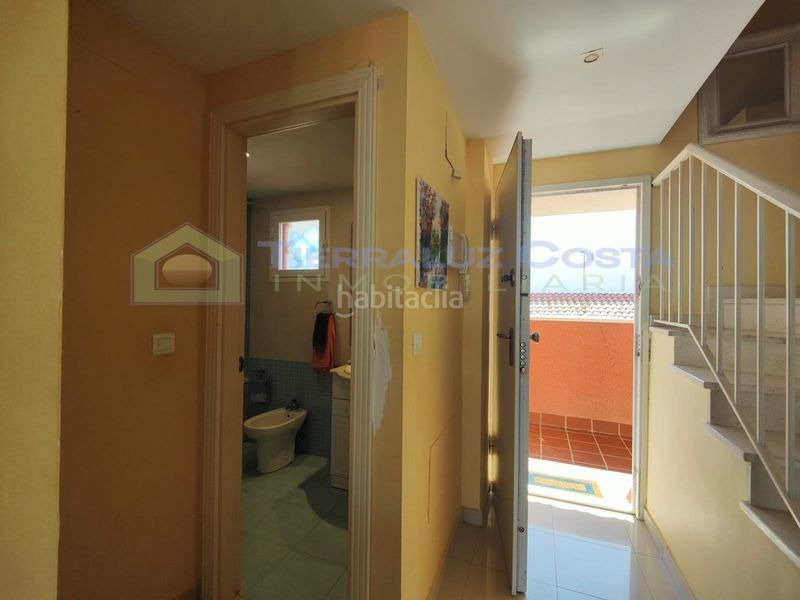 Foto be6cbd48-4c08-457f-933a-840fb9da5dc3. Dúplex amb aparcament piscina a Isla Cristina