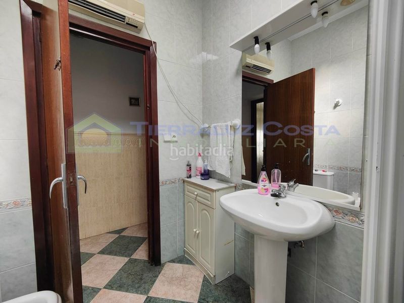 Foto 63a04c20-e213-4974-863a-902e17bf9c51. Casa a Lepe