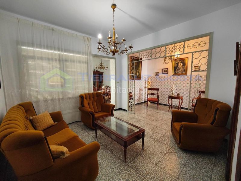 Foto ecbe6f04-7666-4dac-9678-22a2f61b920e. Casa a Lepe