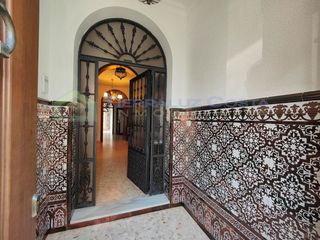 Maison à Lepe. Casa de planta baja, independiente. 4 dormitorios. 2 salones, 1