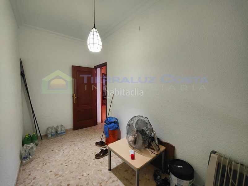 Foto 2cf4f55d-0ce4-411b-9a52-280dde26acc4. Maison dans Lepe