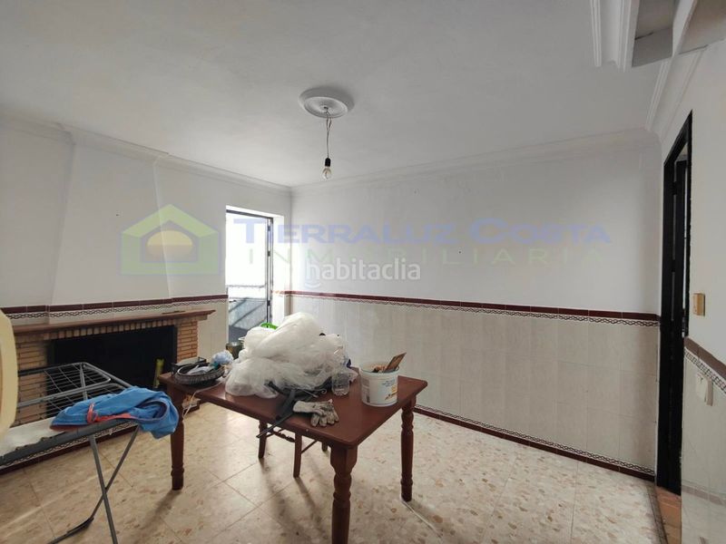 Foto 75aba3cd-8206-4aa4-9309-527f25d0583c. Maison dans Lepe