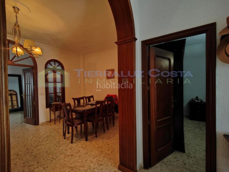 Foto d8d3cbb0-6913-4213-9d65-d7e624947bc9. Maison dans Lepe