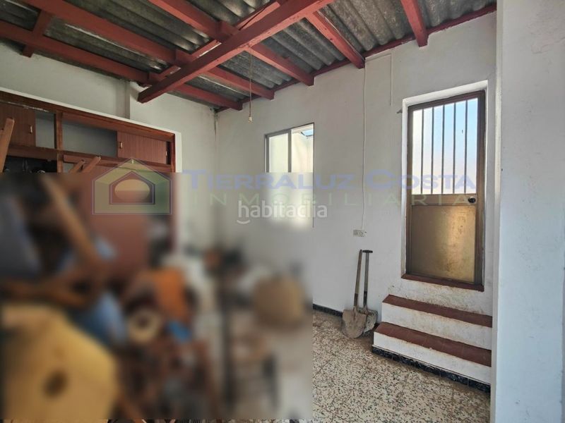 Foto db026ddd-ece8-4233-9972-d5025cda3a27. Maison dans Lepe