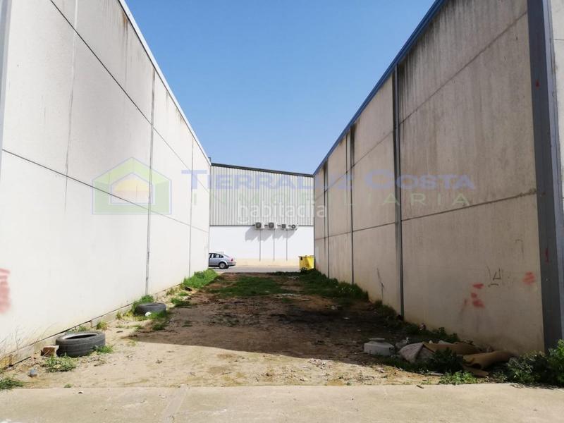 Foto 2a4075bb-17a4-4b1c-9895-8f16f1eda6ad. Area edificabile industriale in Lepe