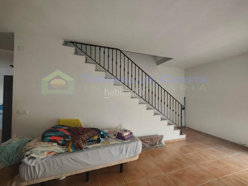 Foto 2591ea0a-7cb0-4120-9d0c-4cf1a6dc7e75. Casa amb aparcament a Lepe