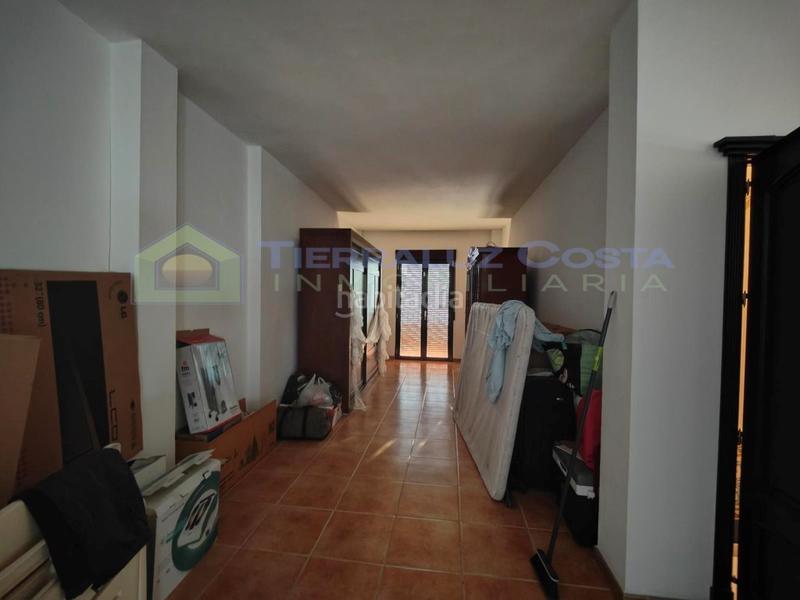 Foto 333940ac-785d-42a2-a34f-d3efb9b7a54d. Casa amb aparcament a Lepe