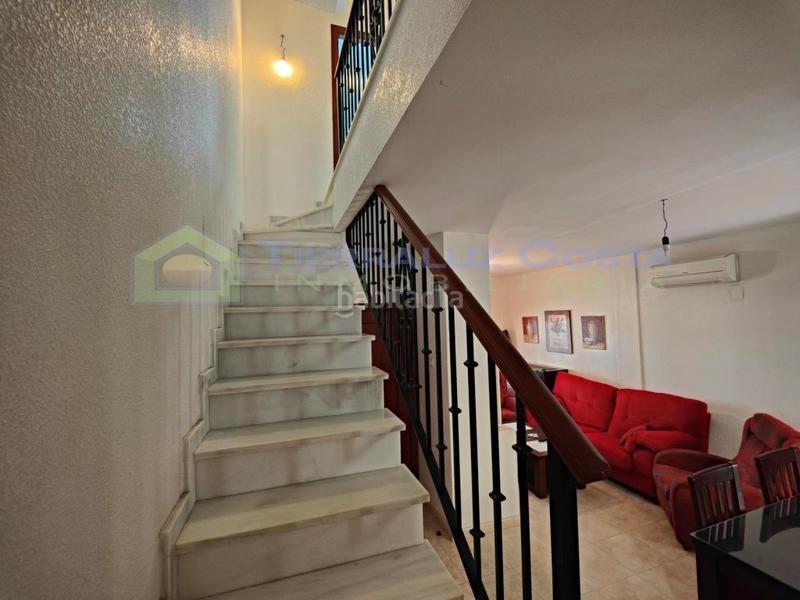 Foto 481dd0a3-8f0a-4fe5-86c7-32cbbf5ab346. Casa a schiera con parcheggio in Lepe
