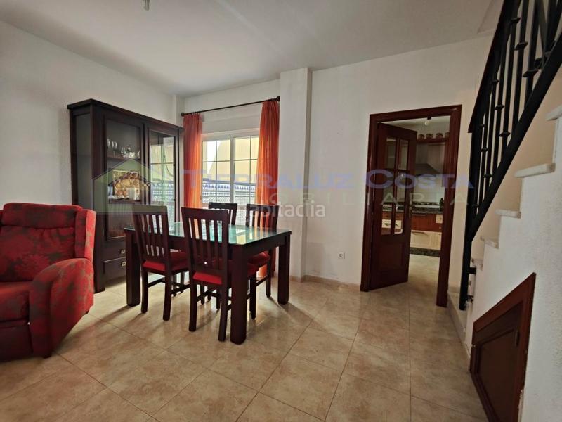 Foto 49337f24-72b3-416e-a889-025e19427b5e. Casa a schiera con parcheggio in Lepe