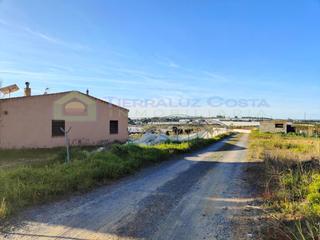 Casa a Lepe. Finca agrícola con agua , luz y casa con todas las comodidades