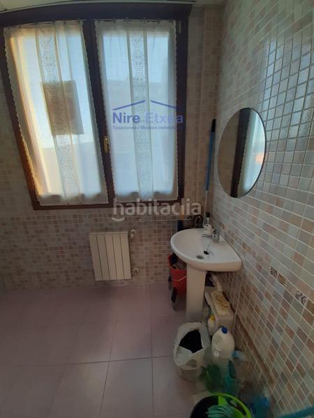 Foto c7c3f602-b46a-40f4-84fd-1e4a6a2e2dc1. Alquiler local comercial en antonio trueba 24 local com. en alquiler en avda. de antonio trueba. en Muskiz