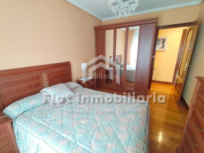 Foto 36ad7770-a4f0-421d-b27c-edba3762b9d8. Flat in calle bajada del chorrillo 4 in Centro Castro - Urdiales