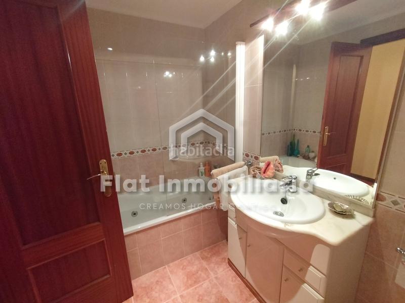 Foto ccd6718c-e5da-46b4-9530-515ab843c244. Flat with heating parking in Playa Ostende Castro - Urdiales