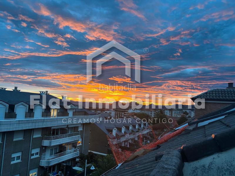 Foto 04832683-7283-4498-838d-13b9ee612945. Attique dans calle santa ana 5 dans Playa Ostende Castro - Urdiales