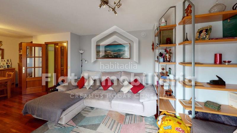 Foto 2aabf077-2502-4460-be1d-730238003759. Attique dans calle santa ana 5 dans Playa Ostende Castro - Urdiales