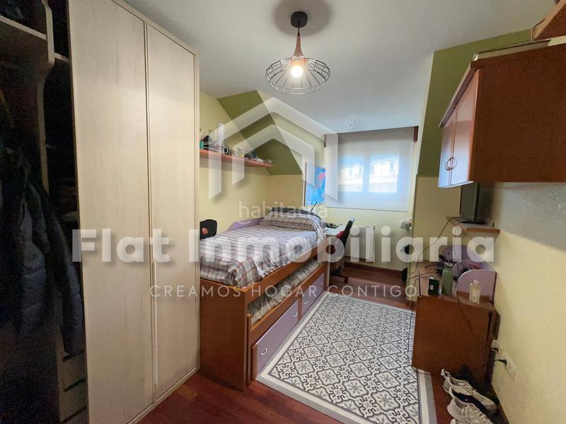 Foto b04a6ebc-0862-4c2d-8435-1d5c269c6d21. Attique dans calle santa ana 5 dans Playa Ostende Castro - Urdiales