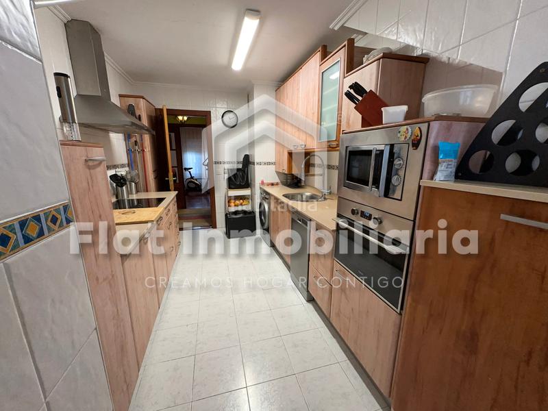 Foto 44f66791-21ee-4537-8442-7d90a74760f0. Penthouse in calle santa ana 5 in Playa Ostende Castro - Urdiales