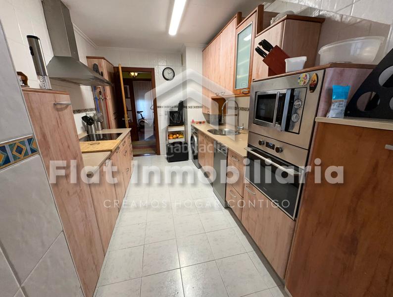 Foto 46335101-e10b-4d91-99f4-f53e8864cb78. Penthouse in calle santa ana 5 in Playa Ostende Castro - Urdiales