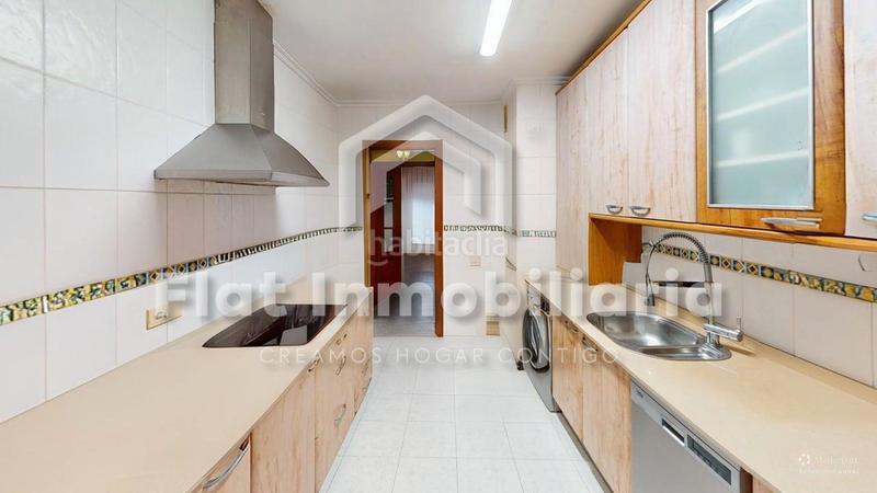 Foto 6877438c-b8c8-46a6-abe9-f14805c5c33f. Penthouse in calle santa ana 5 in Playa Ostende Castro - Urdiales