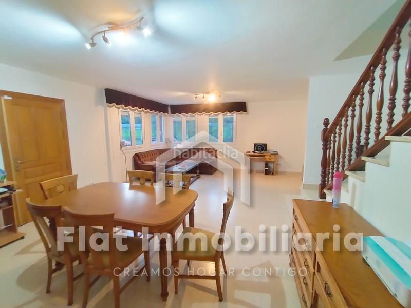 Foto f3bf0266-a71e-4473-99f7-42202a76718f. Casa bifamiliare in barrio sámano 85b in Samano Castro - Urdiales