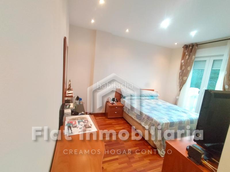 Foto 212976d9-f1ea-431c-bee7-2d5c5fcd6550. Casa pareada en barrio sámano 85b en Samano Castro - Urdiales