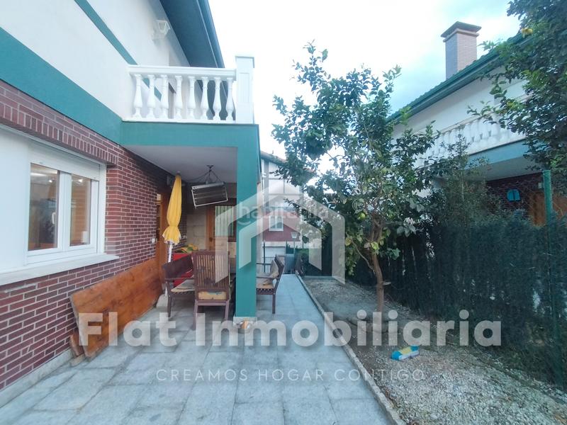 Foto 2a1309d1-c531-4c98-9f8c-75377a30e8eb. Casa pareada en barrio sámano 85b en Samano Castro - Urdiales