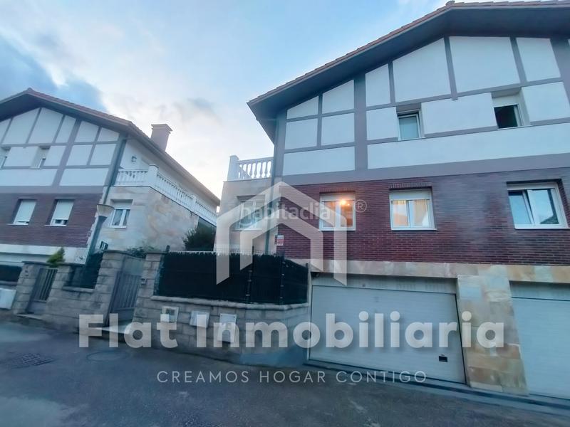 Foto 8f2ac179-0d03-4098-a8a5-199b694866c1. Doppelhaus in barrio sámano 85b in Samano Castro - Urdiales