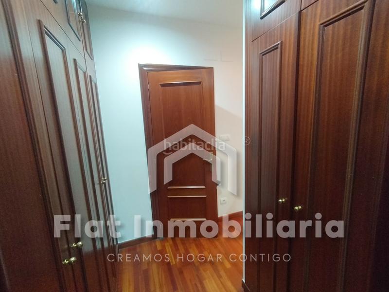 Foto fd659b81-e5f2-4716-b3b0-25c5004b1f02. Maison jumelée dans barrio sámano 85b dans Samano Castro - Urdiales