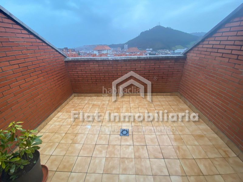 Foto 3417c212-adfa-42d3-9194-521fe5a74e9f. Lloguer xalet a calle de montecerredo 13 a Brazomar Castro - Urdiales
