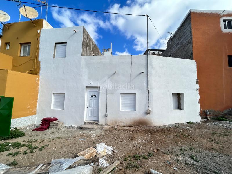 Foto cbaf22b2-e7dc-4da0-a0e4-9e78f8b10dc5. Haus in calle la cabezada 38 in Valle San Lorenzo Arona