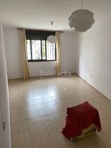 Foto abfcb4f8-9535-425f-b0a7-04956b611903. Flat with parking in Casco Urbano Adeje