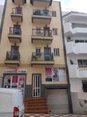 Parking voiture à Avenida de la Constitución 49