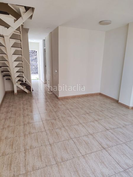 Foto 0d3e3013-833d-4865-94f9-5dc64d897e97. Duplex in calle la tosca 25 in Callao Salvaje - Playa Paraíso Adeje