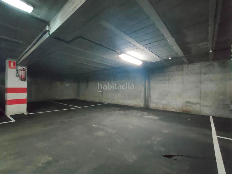 Foto acbc27dd-0fa8-49c0-92ec-45c09130fd0b. Aparcament cotxe a El Postigo Oviedo