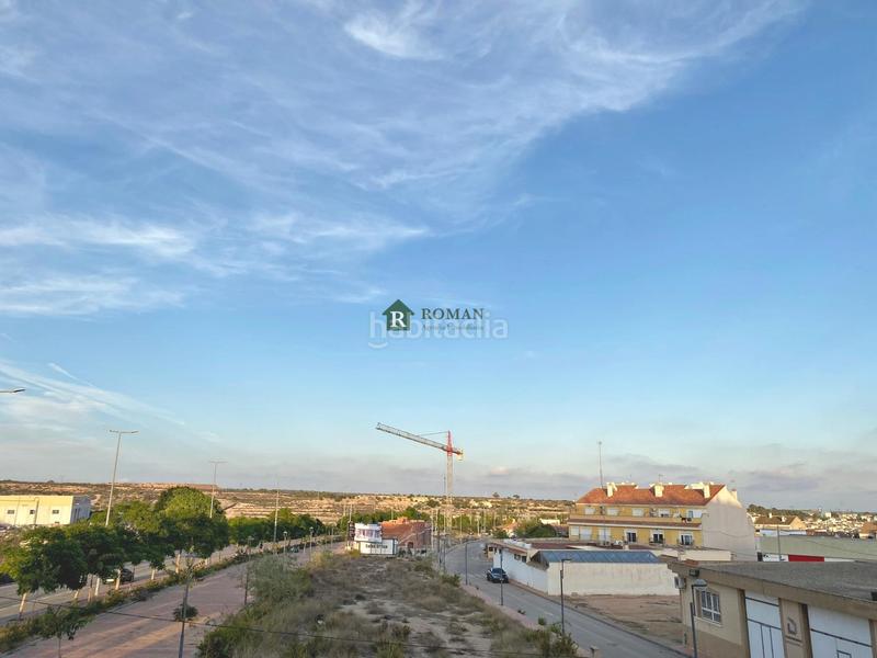 Foto 4c985b64-9fa4-4cc4-bddd-faca74c2e09d. Lloguer pis amb calefacció aparcament piscina a Sucina Murcia