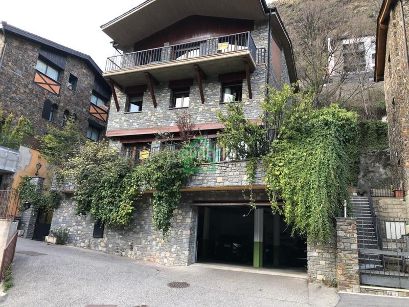 Foto 937df4e0-5aee-464b-936b-eaff7c65ce2c. Casa amb aparcament a Els Vilars d´Engordany Escaldes-Engordany