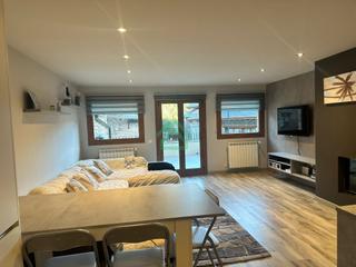 Haus  N/a. Chalet de 3 plantas por menos de 500.000