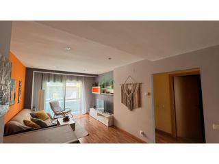Pis  N/a. Piso de dos habitaciones y con plaza de parking