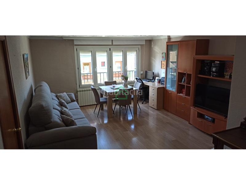 Foto b23e5298-af7c-4525-9f6f-99afce530f6d. Piso  de 3 habitaciones en Puigcerdà